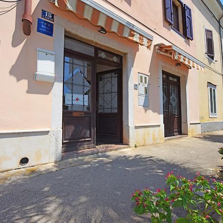 Apartment House Senna Πόρετς Εξωτερικό φωτογραφία